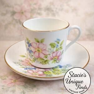 Royal Grafton England Bone China Floral Teacup & Saucer Gold Trim Cottagecore